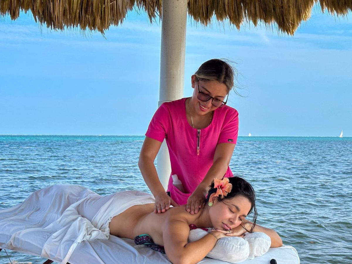 Tara Del Sol Resort 산페드로 외부 사진