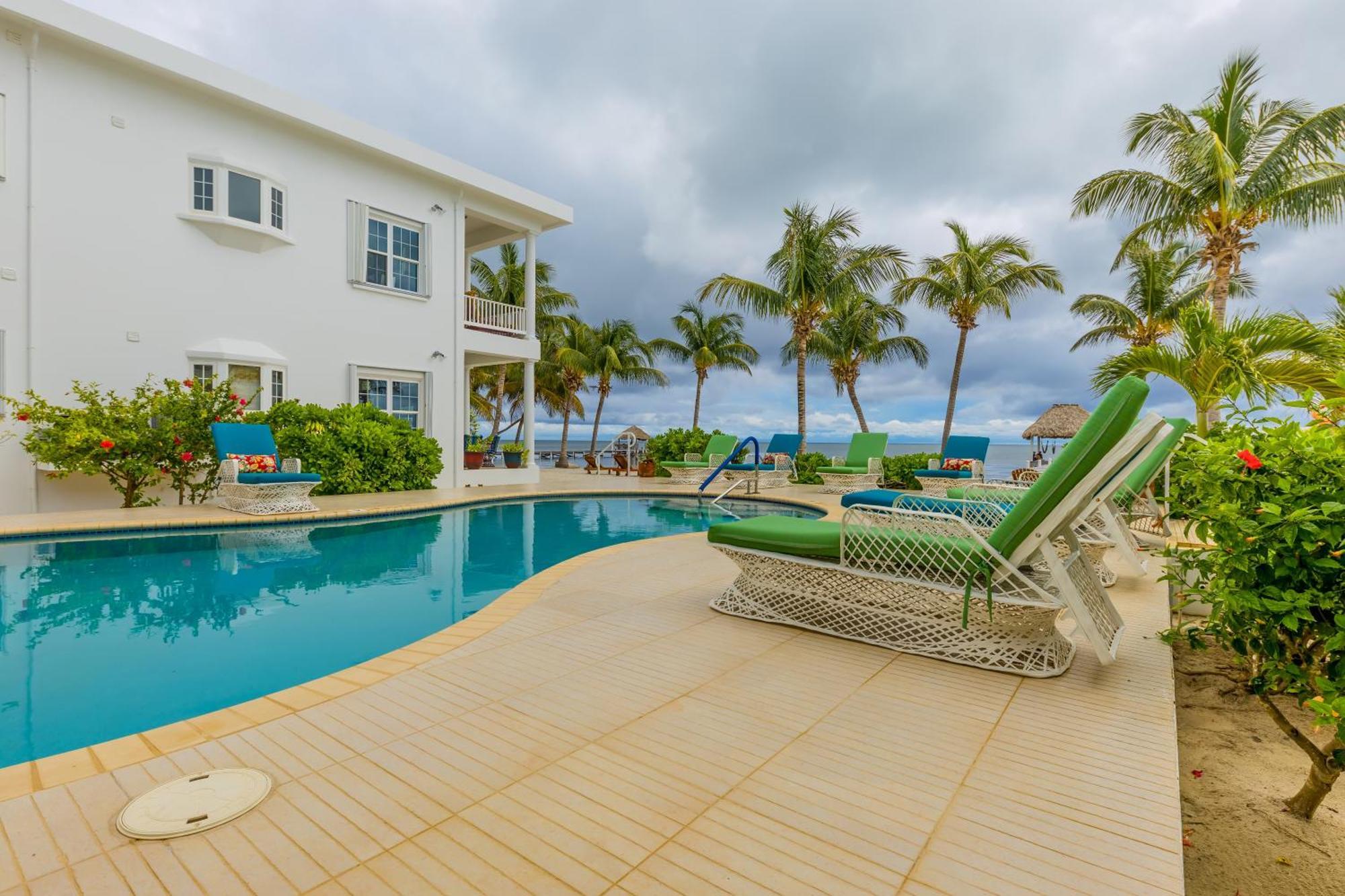 Tara Del Sol Resort 산페드로 외부 사진
